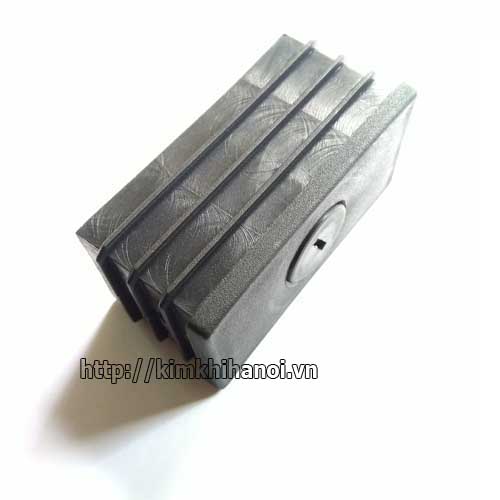 Nắp nhựa bịt đầu sắt 40x80