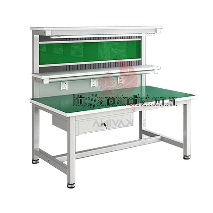 Bàn thao tác công nghiệp WT903
